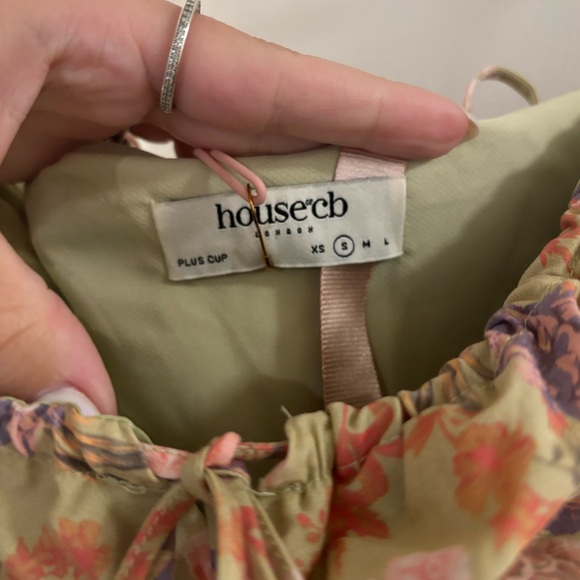 House of CB Carmen Peony Print Dress Size small with D-E cups - Picture 4 of 6